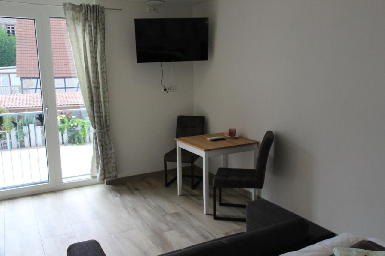 Ferienwohnung Gasthof Lowen カッペル・グラーフェンハウゼン エクステリア 写真