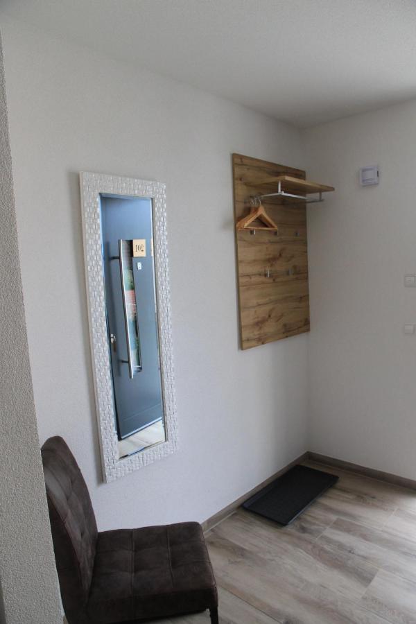 Ferienwohnung Gasthof Lowen カッペル・グラーフェンハウゼン エクステリア 写真